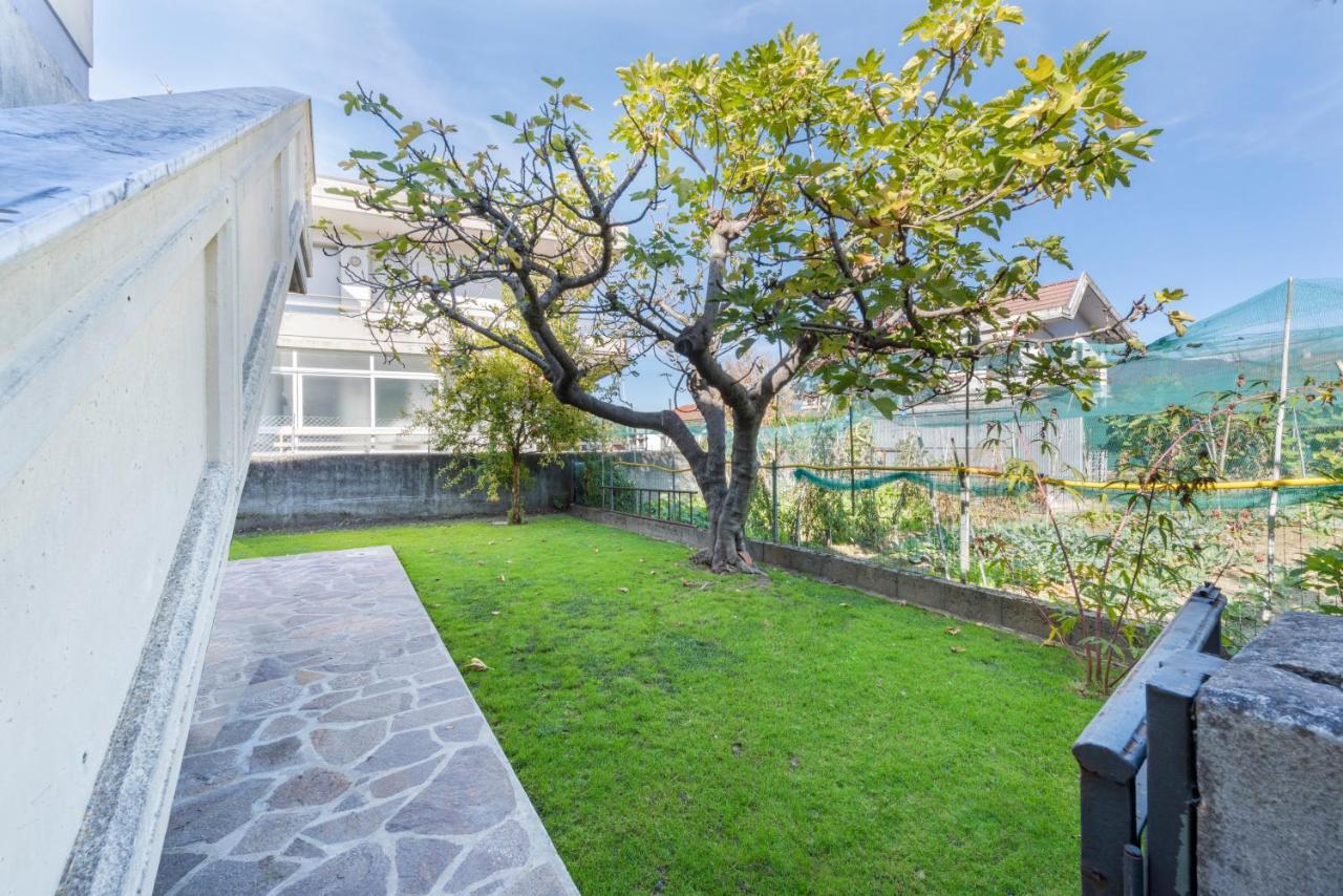 Residenza Tirrenia By Mmega Marina di Massa Exterior foto